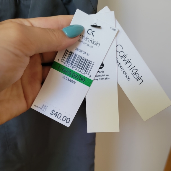 NWT!! Calvin Klein Girls Performance Jogger! - Picture 5 of 7